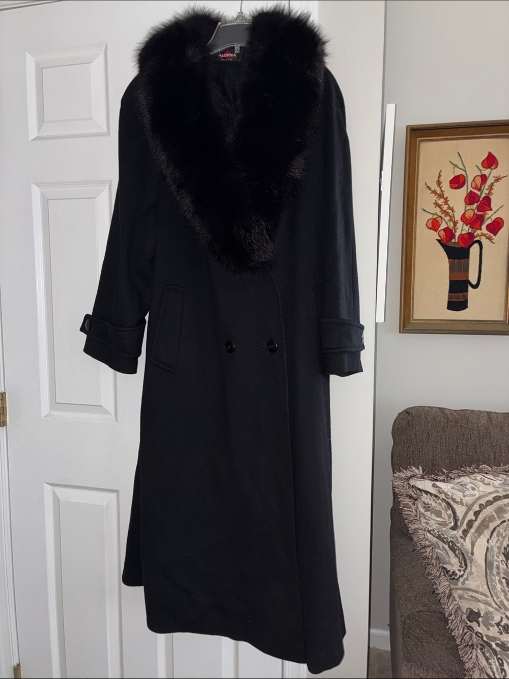 Gorgeous Full Length Wool Swing Coat w/Real Fur Collar Size L